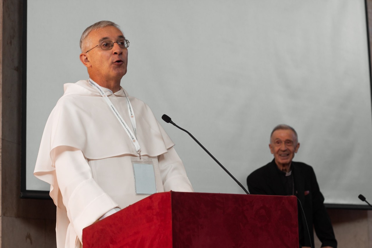 img_7001-min.jpg